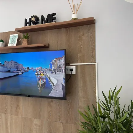 Apartment Em Com Estacionamento Aveiro